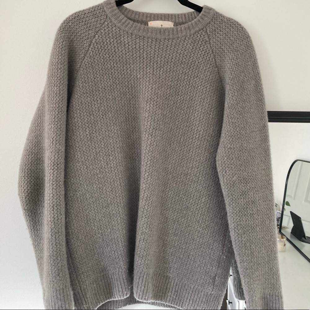 La Paz sweater | size small | grey